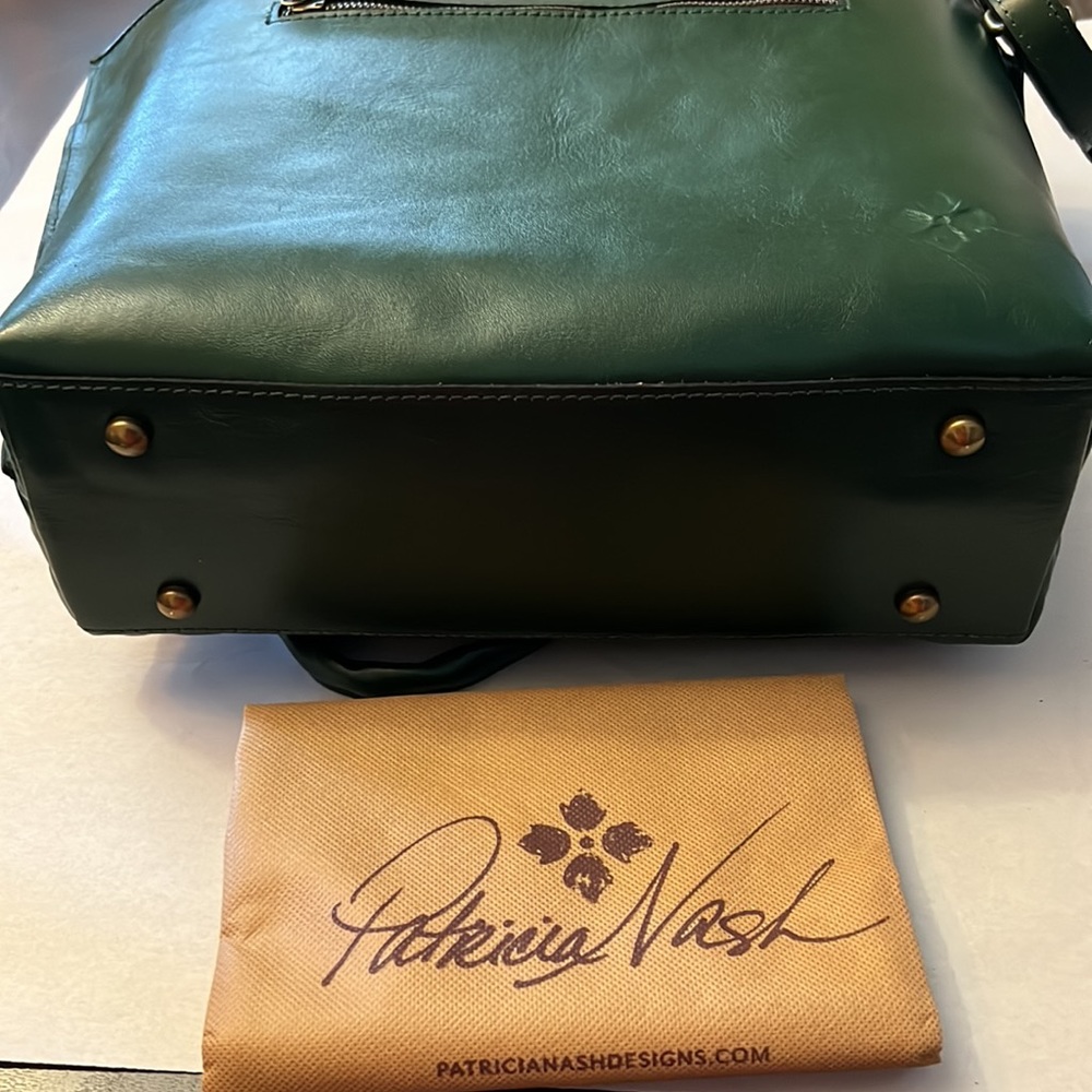 Patricia Nash Green Tooled Leather Tote - Picture 8 of 14